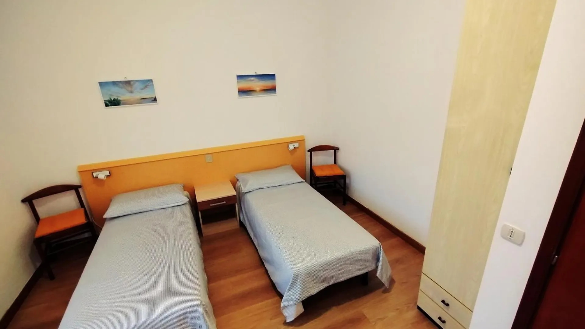 Villa Rosa Lido di Jesolo 0*,  Italy